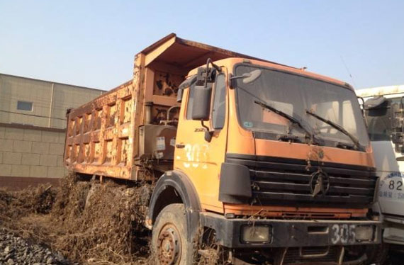 重庆桦甸报废车回收,车辆报废回收公司